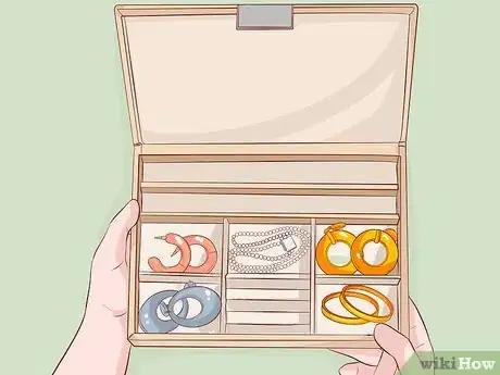 Image titled Organize Jewelry in a Drawer Step 10