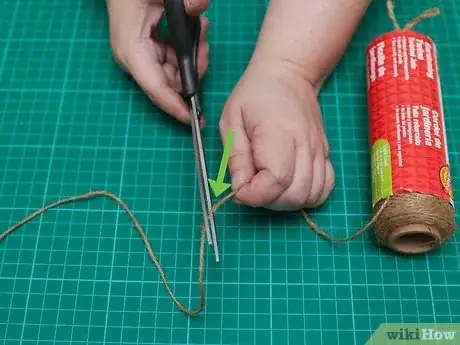 Image titled Make a Paper Wreath Step 15