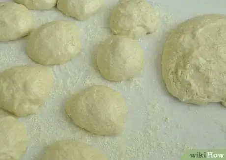 Image titled Make Overnight Refrigerator Rolls Step 9