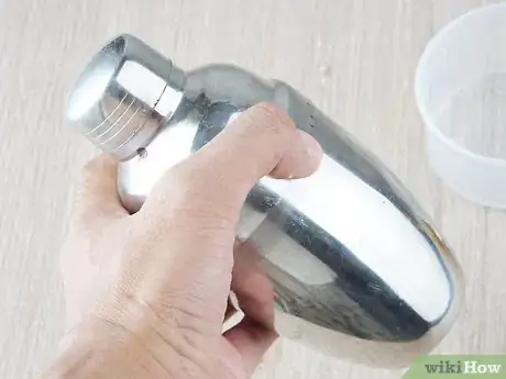 Image titled Make a Millionaire Martini Step 4