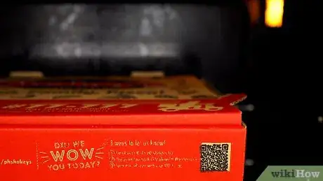 Image titled Keep a Pizza Warm in the Oven Step 7