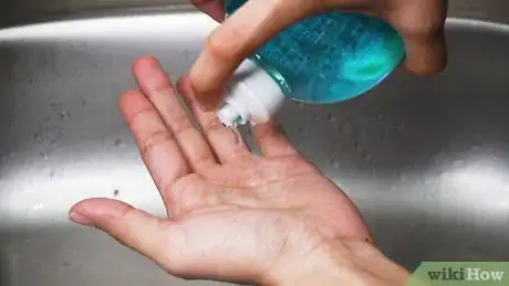 Image titled Clean Brushes Step 3