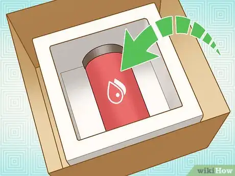Image titled Pack Liquids for Shipping Step 17