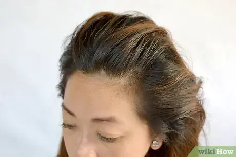 Image titled Tease Your Hair Without It Going Flat Intro