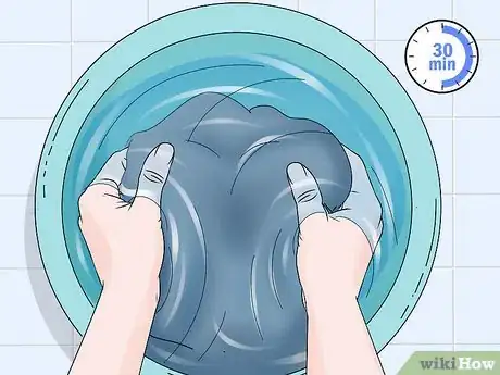 Image titled Stretch Athletic Pants Step 2