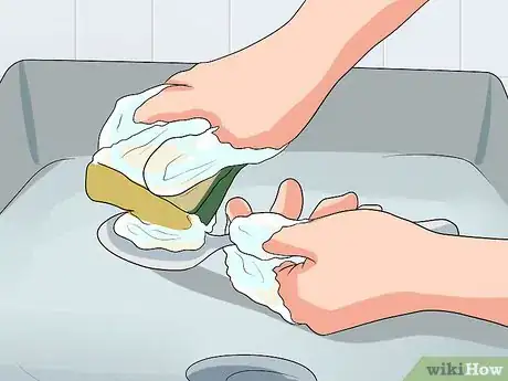 Image titled Prepare Food for a Food Allergic Guest Step 12