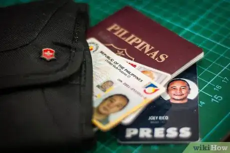 Image titled Travel Safely As a Photographer Step 2