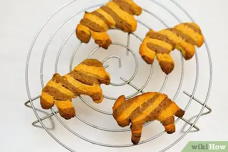 Image titled Make Zebra Stripe Cookies Step 15
