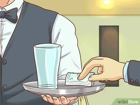 Image titled Leave a Tip in Paris Step 2