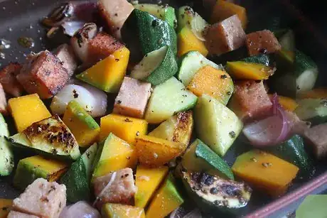 Image titled Make Ham‐Roasted Vegetables Step 11