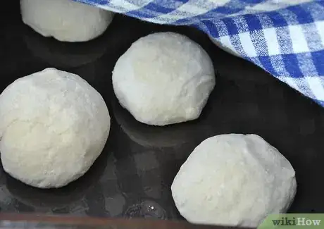 Image titled Make Skillet Dinner Rolls Step 17