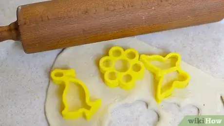 Image titled Decorate a Pumpkin Pie Step 17