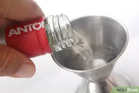 Image titled Make a Baltimore Zoo Drink Step 1