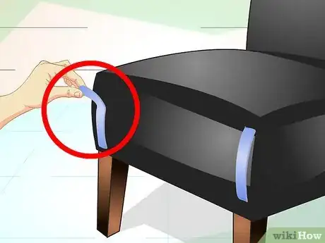 Image titled Keep Your Cat from Urinating Where It Shouldn't Step 12