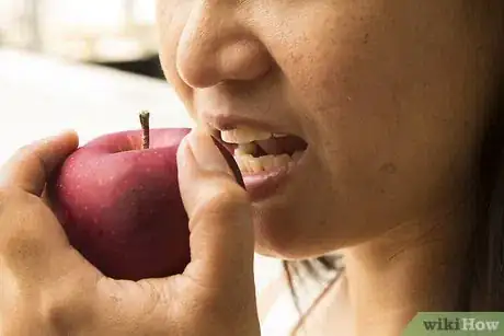 Image titled Whiten Your Teeth with Banana Peel Step 6Bullet3