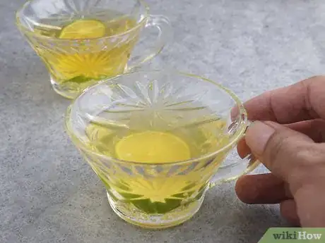 Image titled Make Crockpot Cocktails Step 6