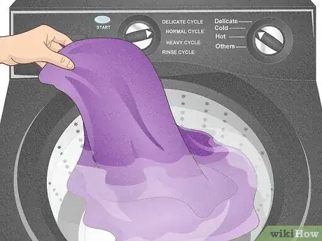 Image titled Make Waterbed Sheets Step 3