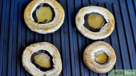 Image titled Make Breadless Sandwiches Step 10