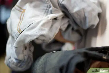 Image titled Clean Your Room the Easy, Fast and Fun Way Step 6