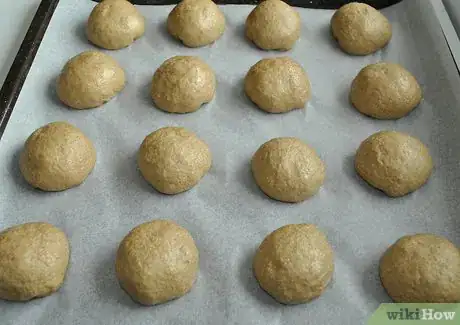 Image titled Make Molasses Dinner Rolls Step 8