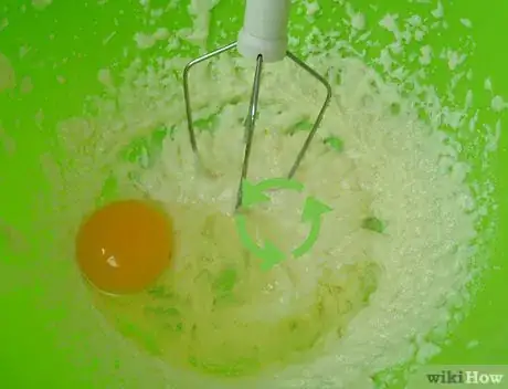 Image titled Make Cake Pops Without Sticks Step 3