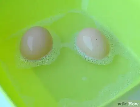 Image titled Make Crayon Egg Candles Step 1