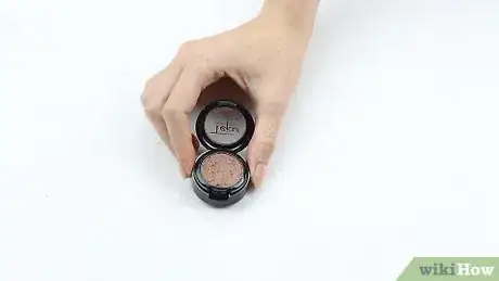 Image titled Apply Gel Eyeshadow Step 2