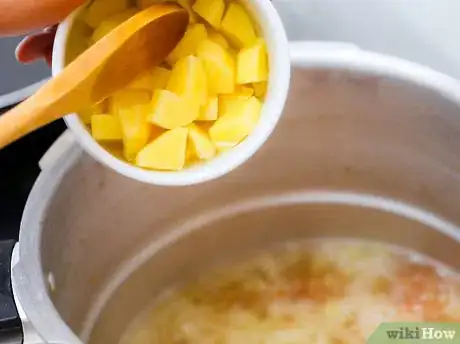 Image titled Make New England Clam Chowder Step 8
