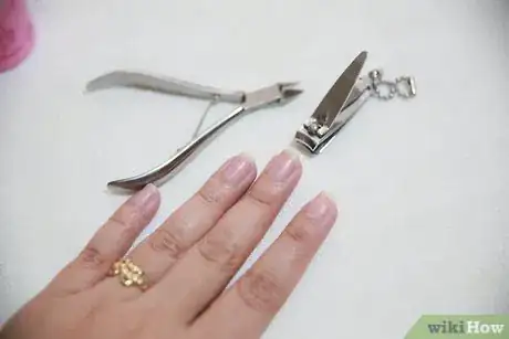 Image titled Do Glitter Cuticles Step 1