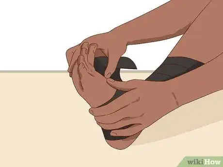 Image titled Use Voodoo Floss Step 18