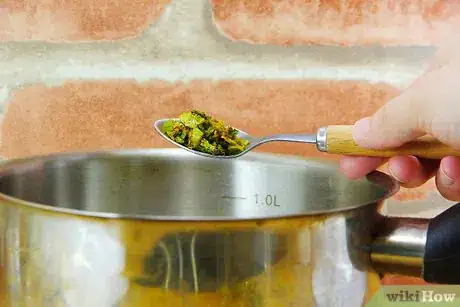 Image titled Make Poultry Seasoning Step 10