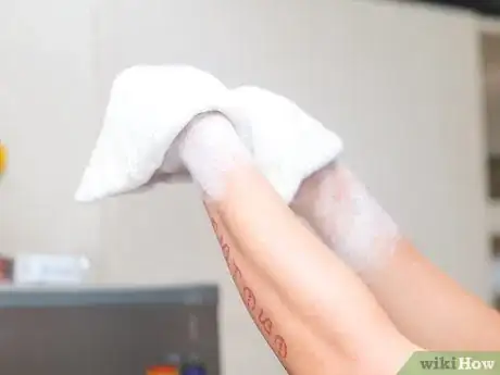 Image titled Toss Pizza Dough Step 20