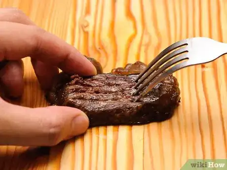 Image titled Shred Beef Step 3