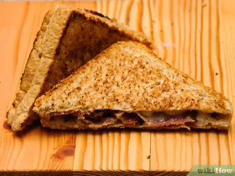 Image titled Shred Beef Step 5