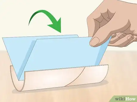 Image titled Make Butterflies for Cake Decorating Step 5