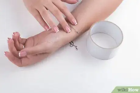 Image titled Put a Bracelet on by Yourself Step 2