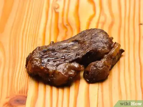 Image titled Shred Beef Step 1