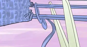 Do a Hem Stitch for Weaving