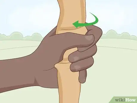 Image titled Hold an Archery Bow Step 8