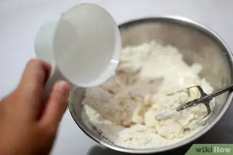 Image titled Make Phyllo Dough Step 3