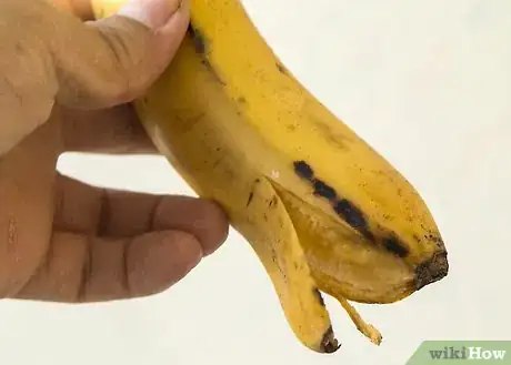 Image titled Whiten Your Teeth with Banana Peel Step 2Bullet2