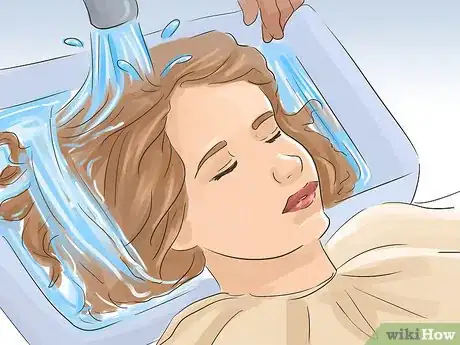 Image titled Avoid and Cure Getting Itchy After a Haircut Step 4