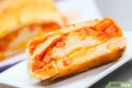 Image titled Make a Stromboli Step 14