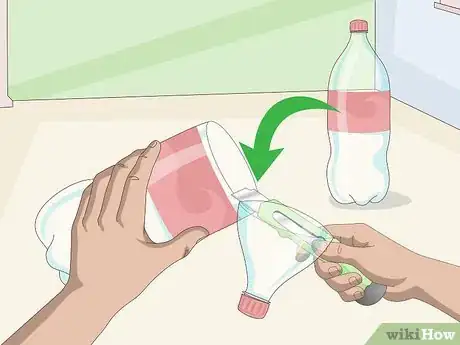 Image titled Make a Concrete Vase Step 1