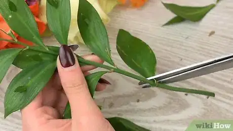 Image titled Arrange Roses Step 7