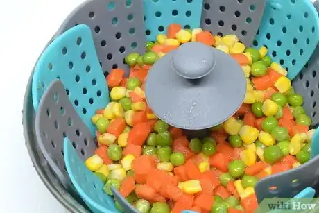 Image titled Steam Frozen Vegetables Step 3