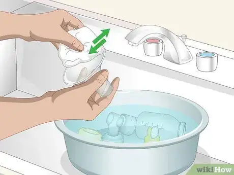 Image titled Clean a Medela Pump Step 4
