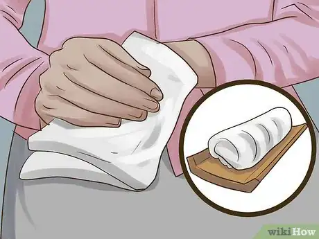 Image titled Avoid Etiquette Mistakes in Japan Step 9