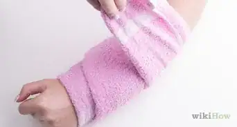 Make a Green Tea Body Wrap