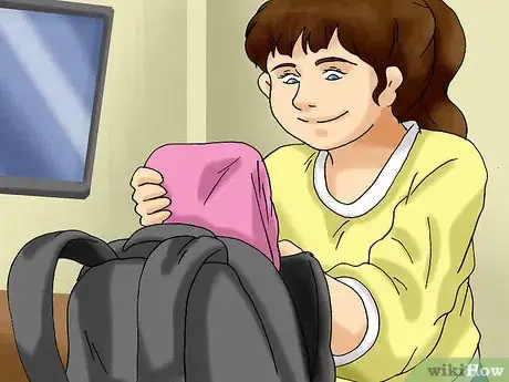 Image titled Pack Gifts Step 2